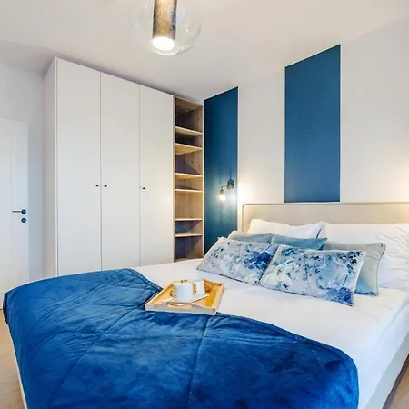 Appartamento Lux Tukan B003, Polanki Aqua -