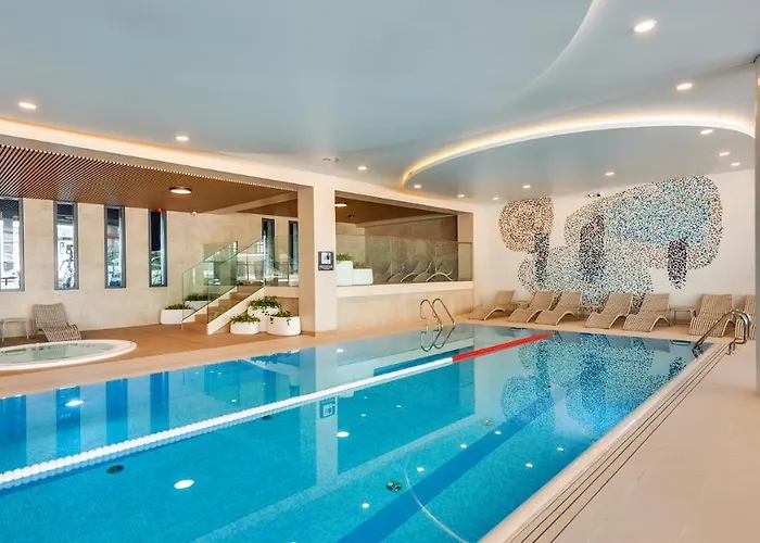 Lux Tukan B003, Polanki Aqua -