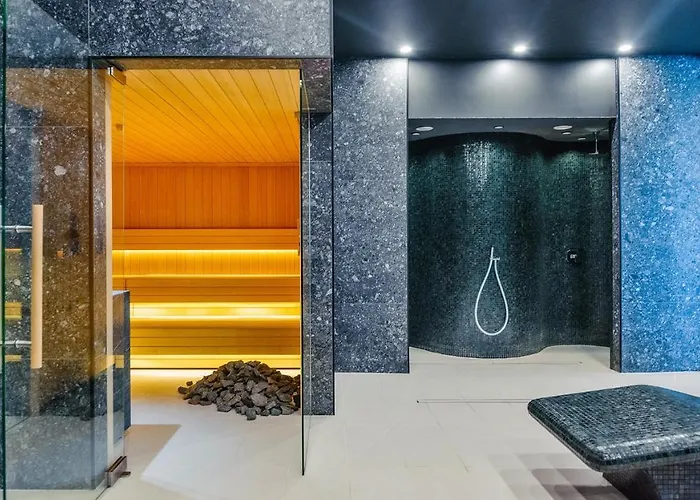 Lux Tukan B003, Polanki Aqua -