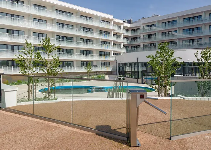 Lux Tukan B003, Polanki Aqua - *