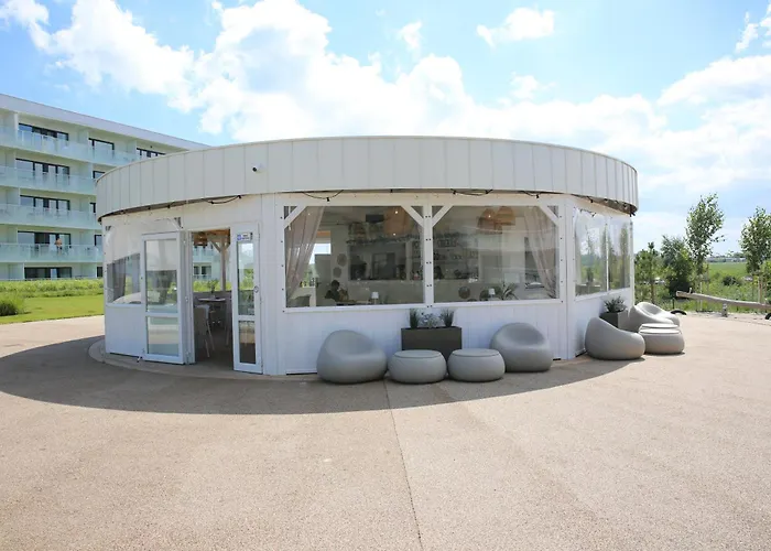 Appartamento Lux Tukan B003, Polanki Aqua -